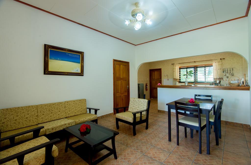 Zerof Self Catering Apartments La Digue Exterior photo